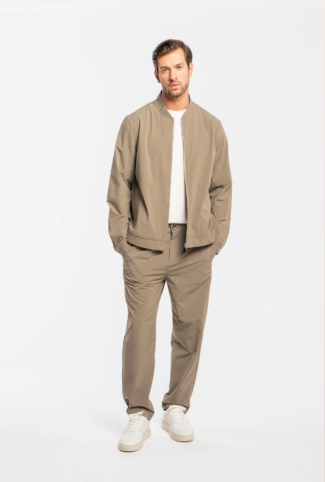 THE BOMBER JACKET