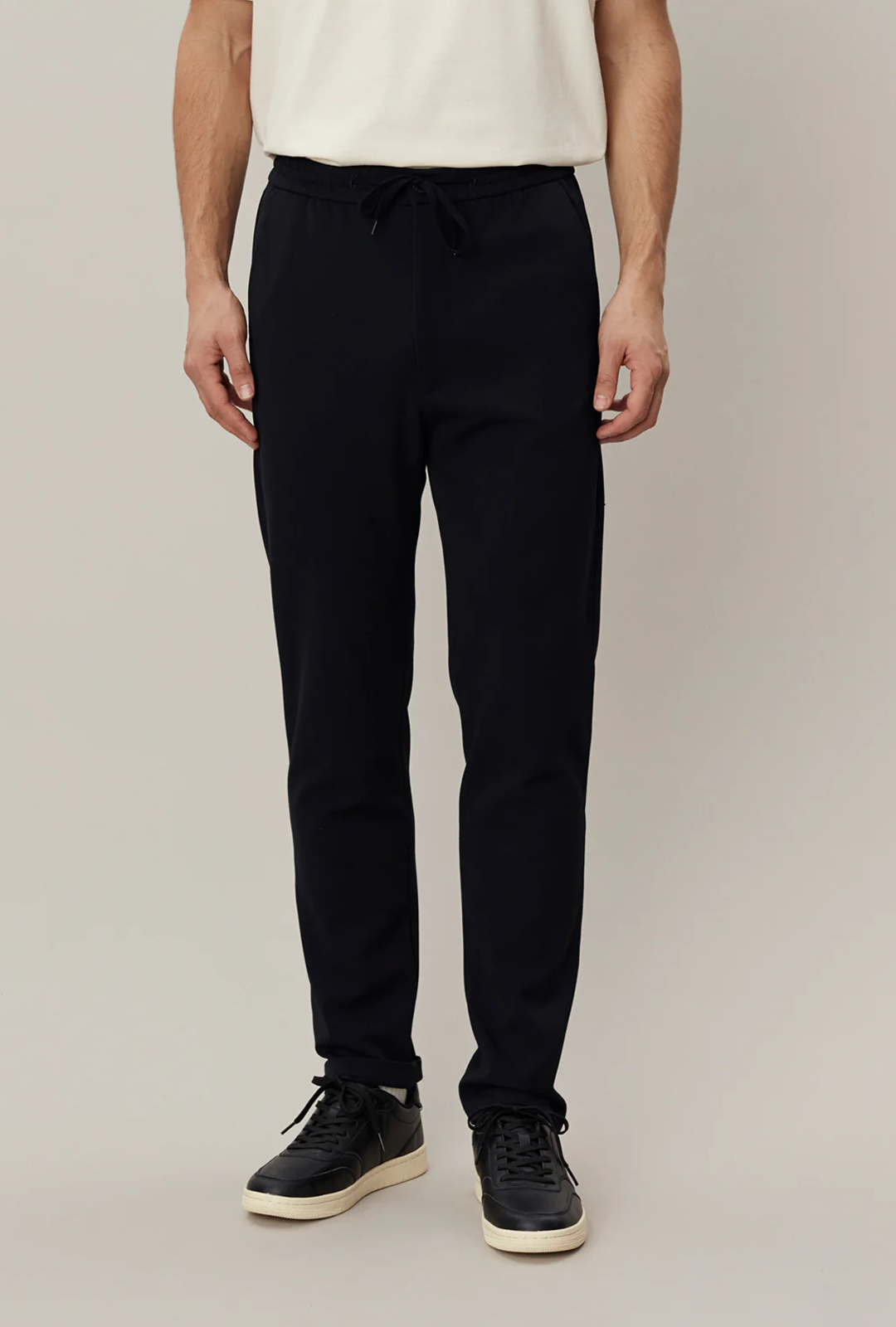 Hose I Como Tapered Drwstring Pants