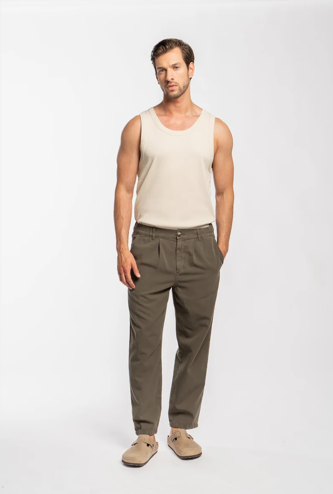RELAXED FIT